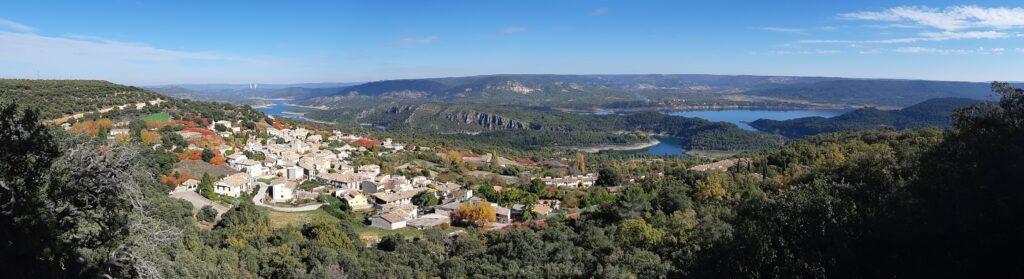 Panoramica y meandro El Molino de Alocén